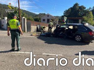 Un conductor resulta herido grave en O Porriño (Pontevedra) tras salirse de la vía y chocar contra un muro y un poste