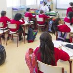 Un estudio europeo relaciona ciertas bacterias del polvo de las aulas con una menor función pulmonar infantil