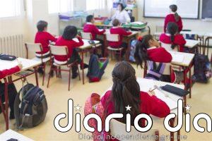 Un estudio europeo relaciona ciertas bacterias del polvo de las aulas con una menor función pulmonar infantil
