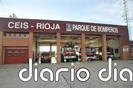 Un fuego calcina 5.000m2 de terreno lleco en las proximidades de la N-232, en Alfaro