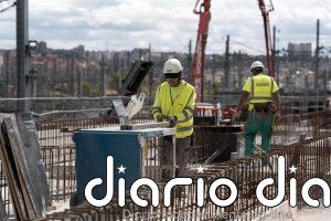 Un total de 7.909.008 extranjeros cuentan con residencia en España, un 7,4% más y 11.000 son por la regularización