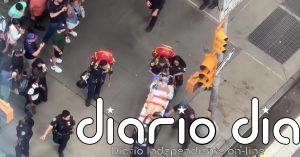 Una mujer con problemas mentales siembra el pánico en Times Square