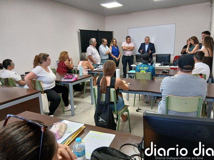 Una treintena de personas desempleadas de Castellar (Jaén) se forma en construcción y agricultura-jardinería