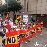 Unas 600 personas marchan hasta El Tarajal para exigir el refuerzo de la frontera de Ceuta
