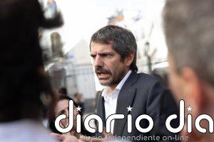 Urtasun pide a Vivas que "agilice" el traslado a la península de 500 menores de Ceuta: "Necesitamos su colaboración"