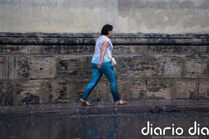 València cierra este miércoles los colegios en zona dana e inundable por alerta naranja por lluvias y tormentas
