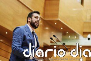 Víctor González y Elena Álvarez, elegidos candidatos del PSOE a las alcaldías de Vélez-Málaga y Fuengirola
