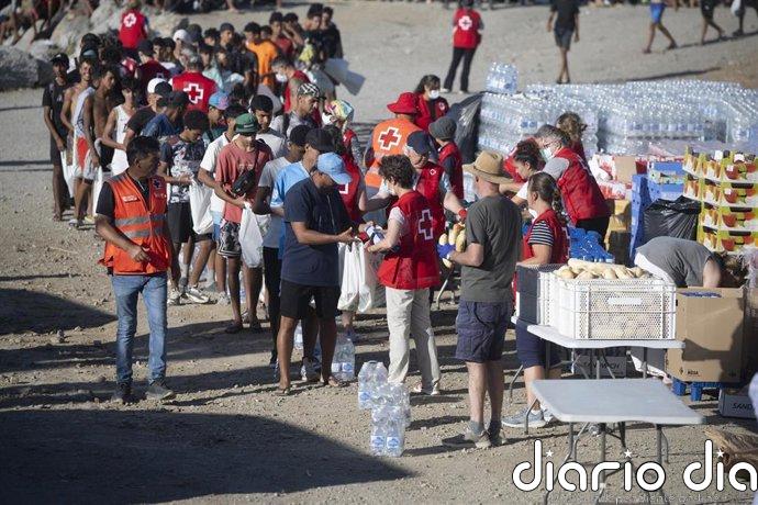 Vox acusa a diversas ONG, como Cruz Roja, de favorecer "la permanencia de los invasores en Ceuta"