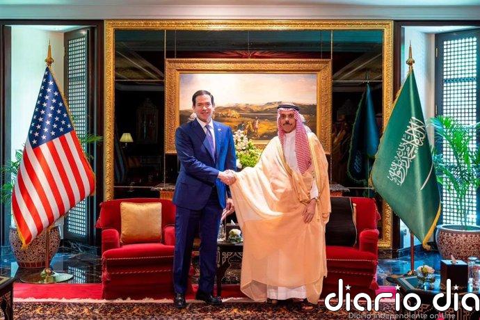 Washington autoriza la venta de bombas planeadoras a Arabia Saudí en medio de la guerra con Irán