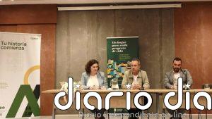 Zapico entrega las llaves de cinco nuevas viviendas de alquiler asequible en Mieres por una media de 188 euros