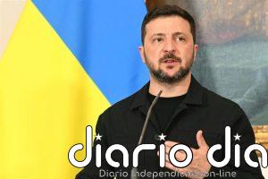 Zelenski critica el "absolutamente vergonzoso" tiroteo en Kiev entre agentes de dos servicios de seguridad