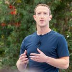 Zuckerberg cree que cada empresa tiene "la responsabilidad para avanzar al ritmo necesario" que garantice una IA segura
