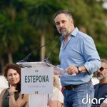 Abascal dice que con Vox las pensiones se pagarán y habrá vivienda "como sea" y sigue llamando al voto presencial