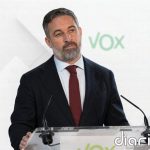 Abascal tiende la mano al PP para negociar "algún entendimiento" para el Senado