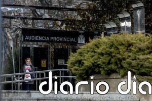 Absuelta una mujer juzgada por estafar casi 50.000 euros a su padre