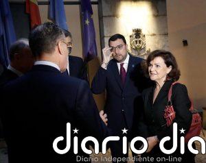 Adrián Barbón llama a reaccionar frente al "deterioro intencionado de la democracia"