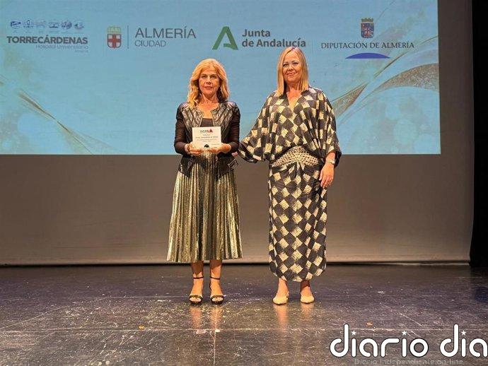AEMA reconoce al Ayuntamiento de Almería por su compromiso con las personas con esclerosis múltiple