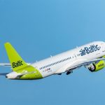 airBaltic dispara sus pérdidas semestrales hasta 128 millones tras impacto de 29 millones por el combustible
