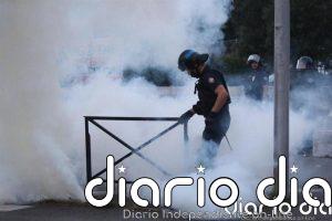 Al menos 40 profesores heridos y casi 2.000 detenidos por las protestas estudiantiles en Francia