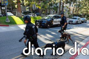 Al menos dos muertos y decenas de detenidos tras un tiroteo en un centro comercial de Los Ángeles (EEUU)