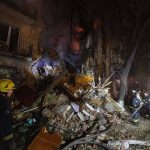 Al menos dos muertos y diez heridos en bombardeos rusos contra Járkov (Ucrania), cerca de la frontera con Rusia