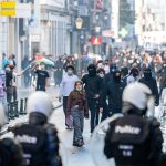 Alcalde de Lieja prohíbe reuniones de más de tres personas tras disturbios por manifestaciones estudiantiles en Bélgica
