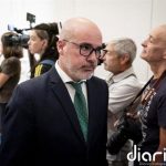 Almeida anuncia una denuncia penal contra "el comisario político" Martín por "inacción" ante la acampada