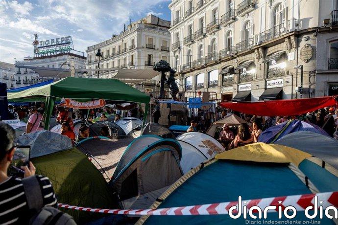 Almeida insiste en que acampada en Sol no le parece pacífica y que toda violencia es condenable, "venga de donde venga"