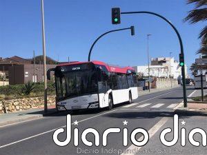 Almería pide "responsabilidad" a trabajadores y empresa para lograr un acuerdo ante la huelga de autobuses