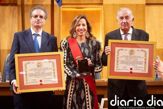 Amado Franco recoge la Medalla de Oro de Zaragoza y dice que "la mejor manera de honrar una historia es trabajar"