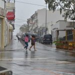 Amplían la situación de alerta por fuertes lluvias este domingo a La Palma, que se adelanta a la madrugada