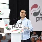 Ansola agradece a Etxanobe su decisión de no continuar en el proceso interno, y dice que en el PNV "no sobra nadie"