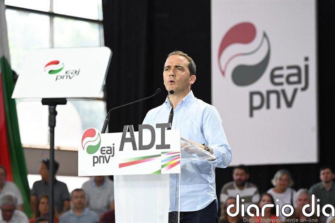 Ansola agradece a Etxanobe su decisión de no continuar en el proceso interno, y dice que en el PNV "no sobra nadie"