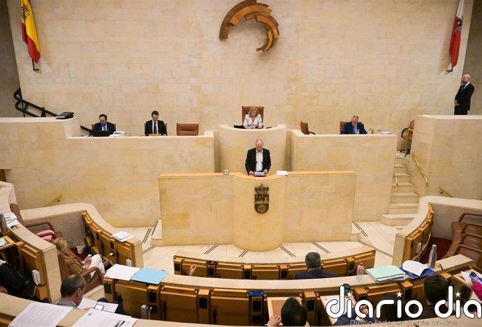 Arasti dice que la "evolución al alza" del absentismo laboral general en Cantabria está empezando a revertir