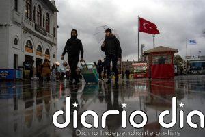 Ascienden a cinco los muertos por las inundaciones en Estambul