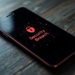 Así es Midnight Mimosa: el 'malware' preinstalado en móviles Android de bajo coste que roba datos y usa 'apps' falsas