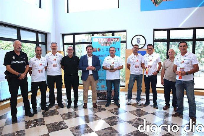 Ayuntamiento de Jerez (Cádiz) elogia al equipo Sherrypol en el Campeonato de España de Policías Local de Mountain Bike