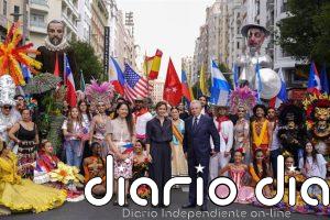 Ayuso celebra la cabalgata de la Hispanidad: "Los hispanos en España y en Madrid están en su casa"