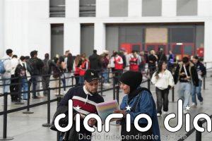 Barcelona Activa lanza dos guías para facilitar los trámites de la regularización extraordinaria