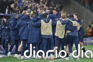 Bayern e Inter tropiezan y el Arsenal golea con trabajo al Lille