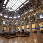 BME está "preparada" para facilitar la conexión de la cotización en España y EEUU, pero sin plazos concretos