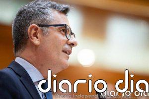 Bolaños advierte de que si el Supremo mantiene la cautelar a la 'Ley de nietos' el censo se verá "alterado"