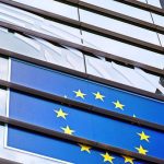 Bruselas rechaza un veto de EEUU a las exportaciones de diésel y avisa de que dañaría la confianza como socio