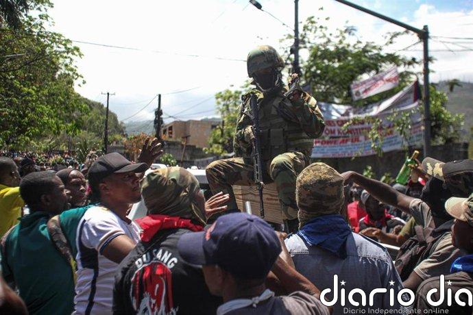 Bukele y el primer ministro de Haití coordinan operativos para rescatar a los cuatro militares salvadoreños secuestrados