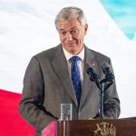 Chile presenta su Ley de Presupuestos para 2027, con un endeudamiento de hasta 25.000 millones de dólares