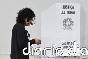 Cierran los colegios electorales en Brasil