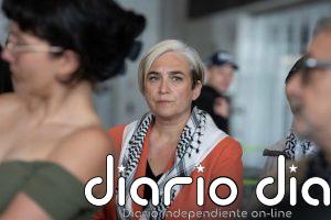 Colau dice a Podemos que se puede discutir "el candidato a la presidencia" pero no "la unidad" de la izquierda