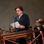 Cristina Sánchez López reivindica, al ingresar en la RAE, la enseñanza de la gramática española entre los jóvenes