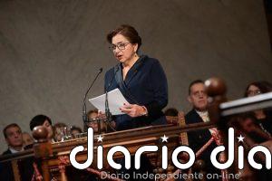 Cristina Sánchez López reivindica, al ingresar en la RAE, la enseñanza de la gramática española entre los jóvenes
