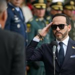 De la Espriella investigará el uso de aviones oficiales tras las acusaciones de narcotráfico contra Petro y Alcocer